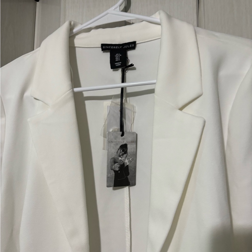 Sincerely Jules - White Blazer with Elegant Detailing - Size L - Picture 6 of 9
